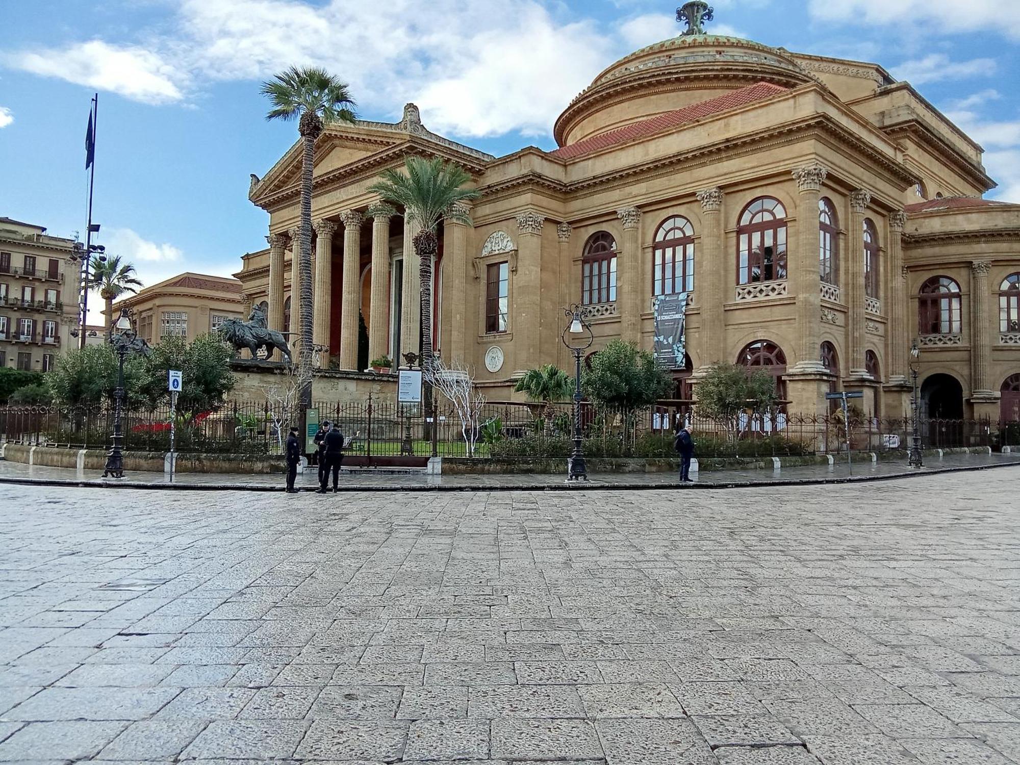 Luna Maison Palermo Esterno foto